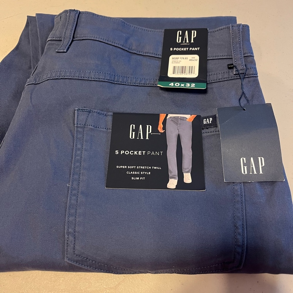 GAP men’s Steel Blue Stretch Pants. 40x32